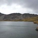 Die Angules Hut am gleichnamigen See.