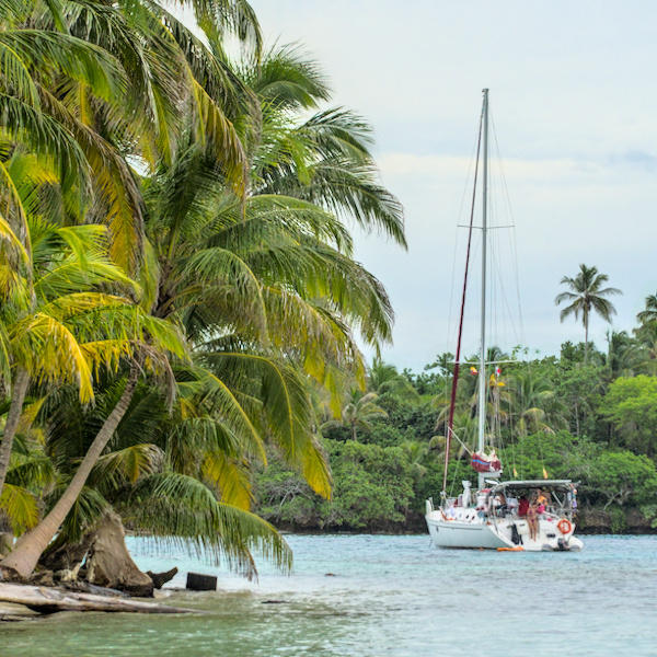 Sailing to Colombia
